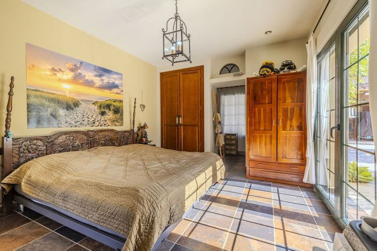 House | Resale in Pedreguer in Costa Blanca - Photo 5