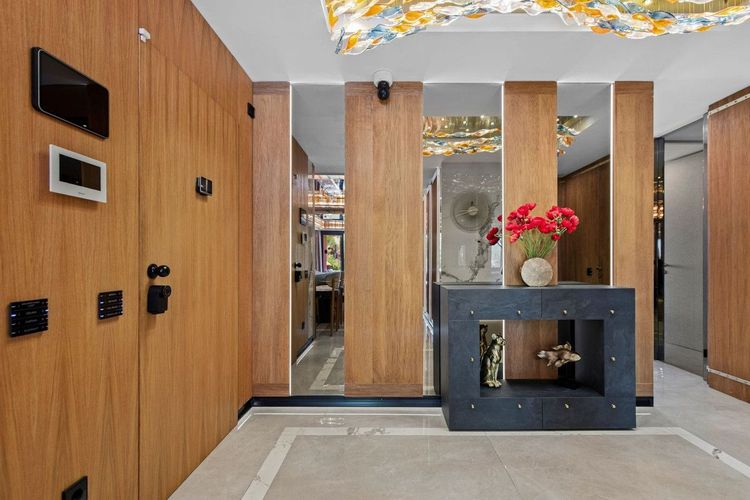 Apartment | Resale in Puerto Banús in Puerto Banús, Costa del Sol - Photo 3