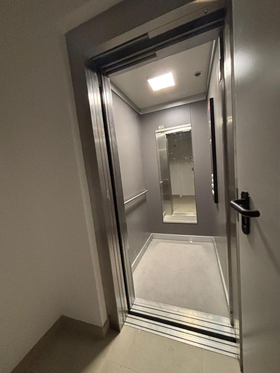 Apartment | Resale in Estepona in Estepona, Costa del Sol - Photo 4