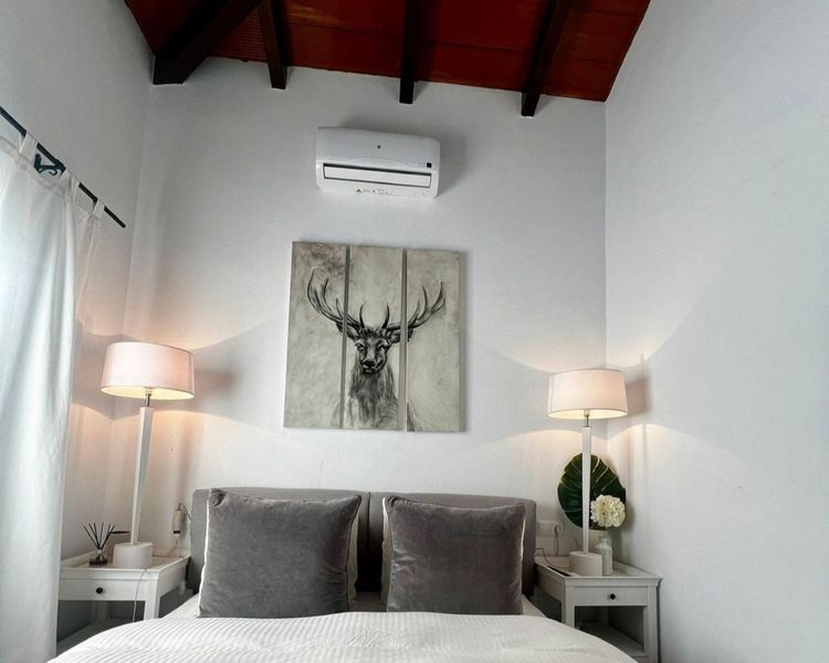 House | Resale in Monda in Monda, Costa del Sol - Photo 3