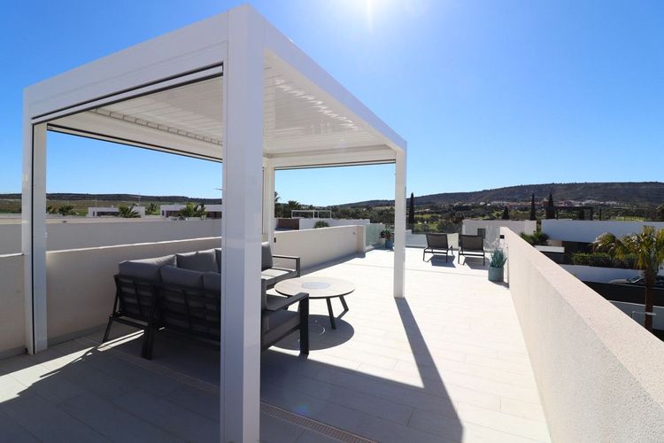 House | Resale in Algorfa in Algorfa, Costa Blanca - Photo 5