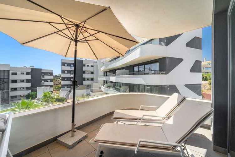 Apartment | Resale in Higueron in Higueron, Costa del Sol - Photo 2