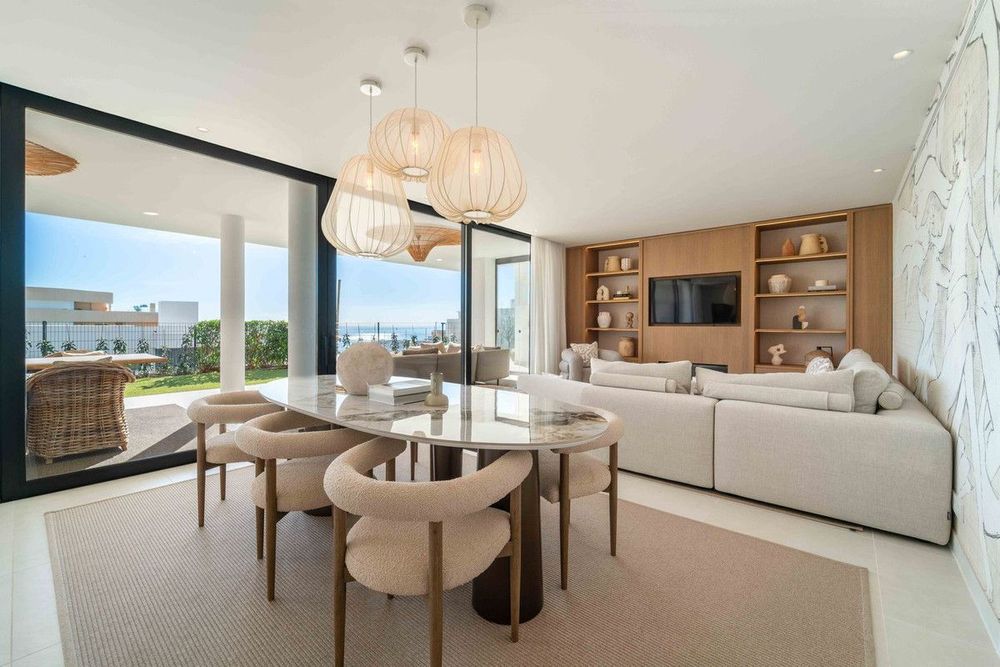 Apartment | Resale in Fuengirola in Fuengirola Others, Costa del Sol - Main property photo