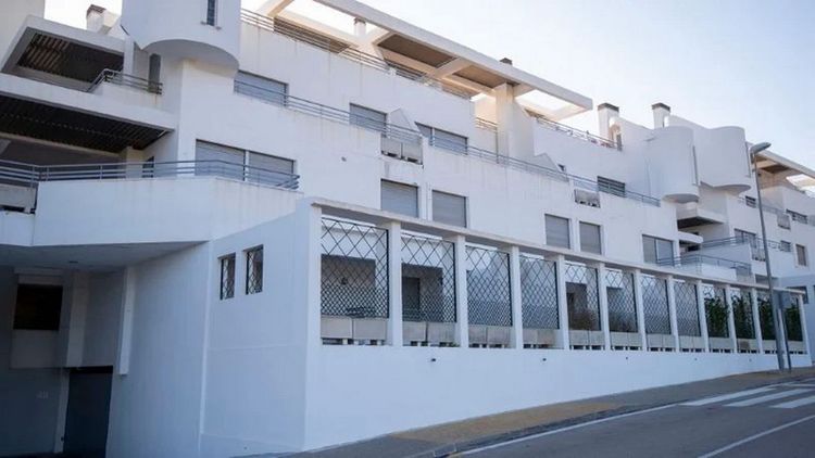 Apartment | Resale in Mijas Costa in Mijas Costa, Costa del Sol - Photo 5