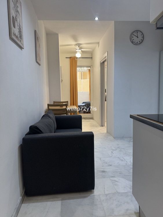 Apartment | Resale in Fuengirola in Fuengirola Others, Costa del Sol - Photo 4