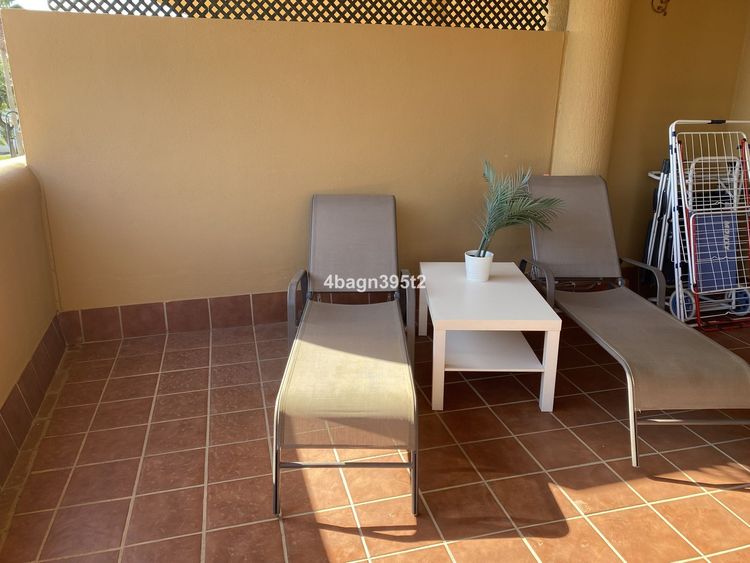 Apartment | Resale in La Cala de Mijas in La Cala de Mijas, Costa del Sol - Photo 5