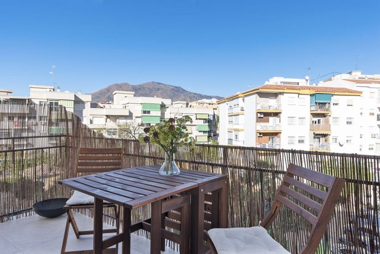 Apartment | Resale in Estepona in Estepona, Costa del Sol - Photo 2