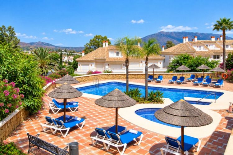 House | Resale in La Cala Golf in La Cala Golf, Costa del Sol - Photo 2