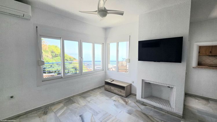 House | Resale in Mijas Costa in Mijas Costa, Costa del Sol - Photo 4