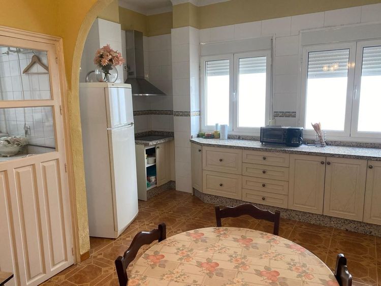 Apartment | Resale in Málaga in Málaga, Costa del Sol - Photo 5