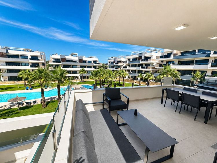 Apartment | Resale in Los Altos in Costa Blanca - Photo 3