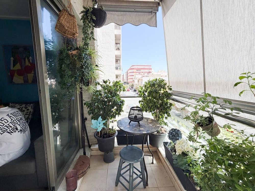 Apartment | Resale in Torrevieja in Torrevieja, Costa Blanca - Main property photo