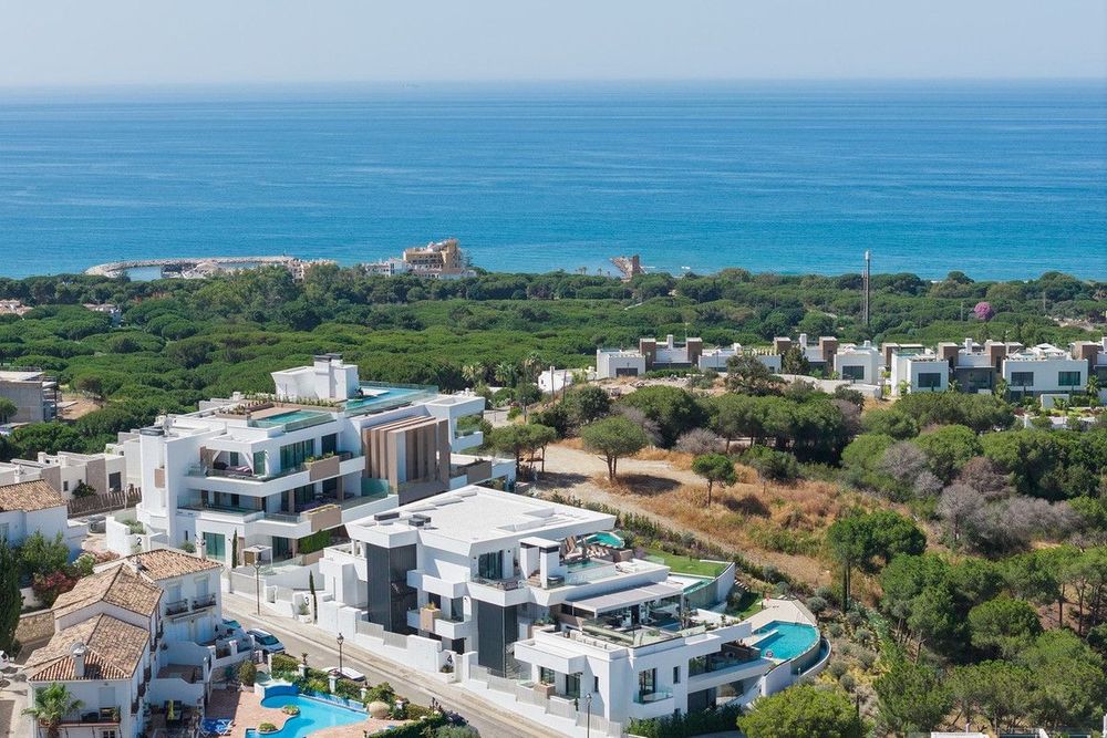 Apartment | Resale in Marbella in Marbella Others, Costa del Sol - Main property photo