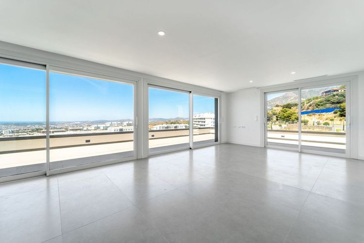Penthouse | Resale in Higueron in Higueron, Costa del Sol - Photo 5