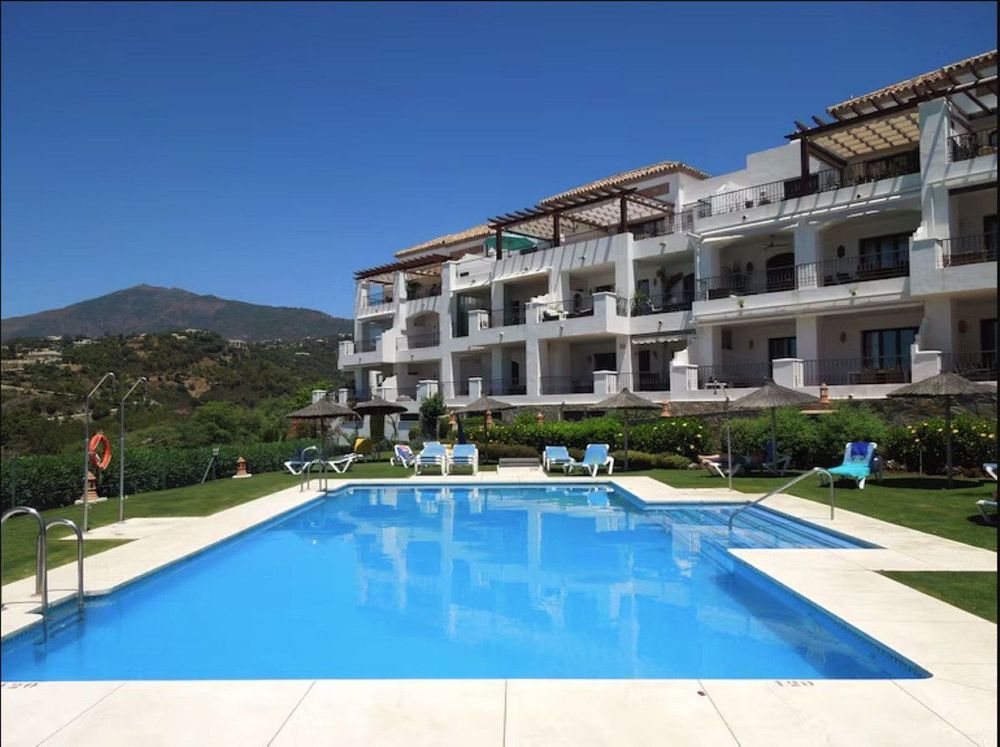 Penthouse | Resale in Benahavís in Benahavís Others, Costa del Sol - Main property photo