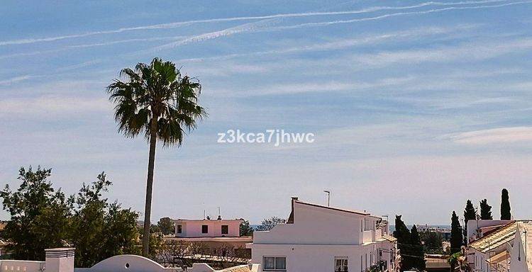 Apartment | Resale in Cancelada in Cancelada, Costa del Sol - Photo 3