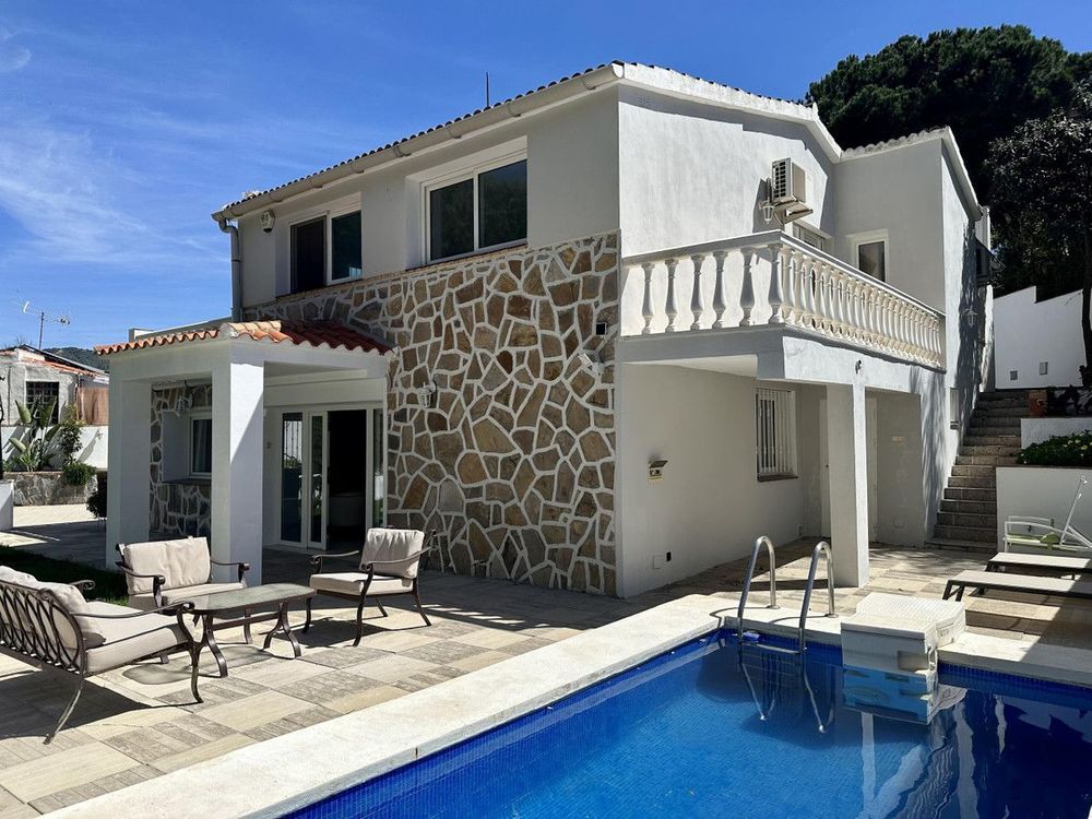 House | Resale in Marbella in Marbella Others, Costa del Sol - Main property photo