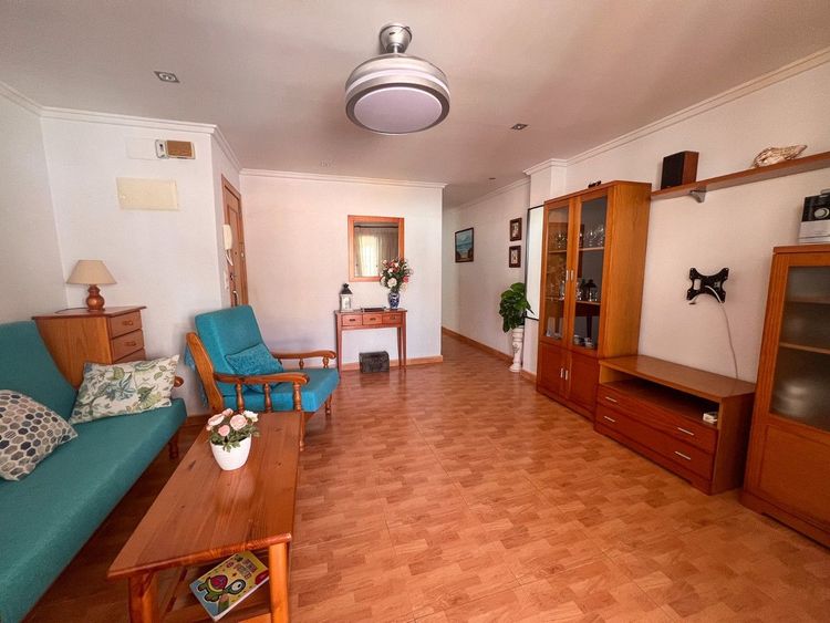 Apartment | Resale in Guardamar del Segura in Guardamar del Segura, Costa Blanca - Photo 4