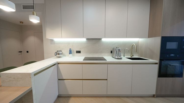 Apartment | Resale in Costalita in Costalita, Costa del Sol - Photo 4