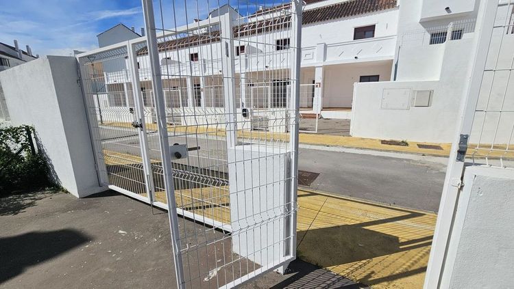 House | Resale in Doña Julia in Doña Julia, Costa del Sol - Photo 5