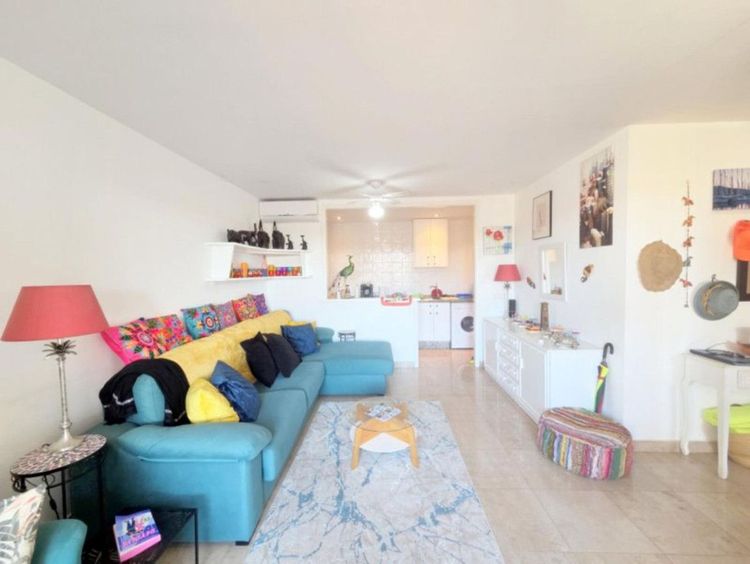 Apartment | Resale in La Duquesa in La Duquesa, Costa del Sol - Photo 4