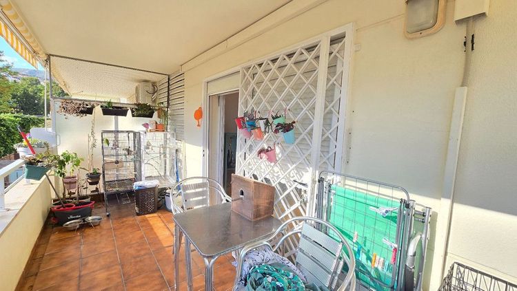 Apartment | Resale in Arroyo de la Miel in Arroyo de la Miel, Costa del Sol - Photo 3