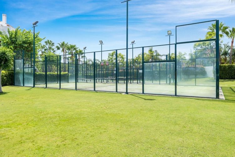 Apartment | Resale in Estepona in Estepona, Costa del Sol - Photo 3