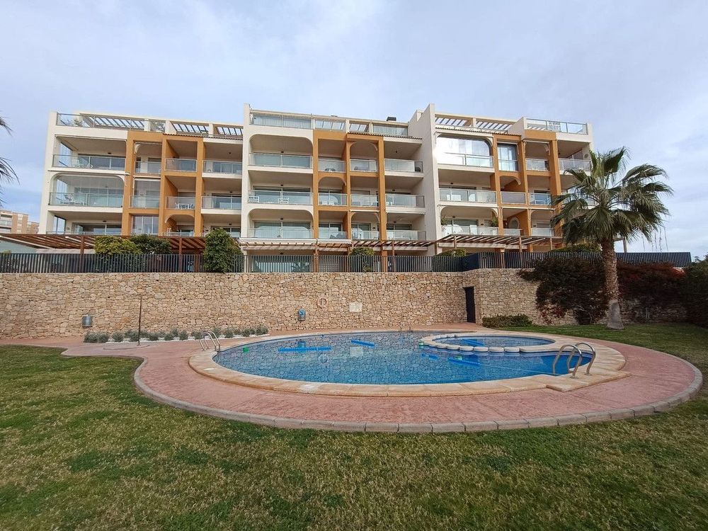 Apartment | Resale in Villajoyosa in Villajoyosa, Costa Blanca - Main property photo