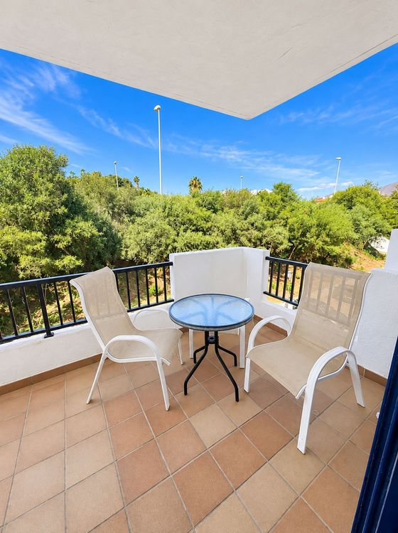 Apartment in La Duquesa in La Duquesa, Manilva, Costa del Sol - Photo 4