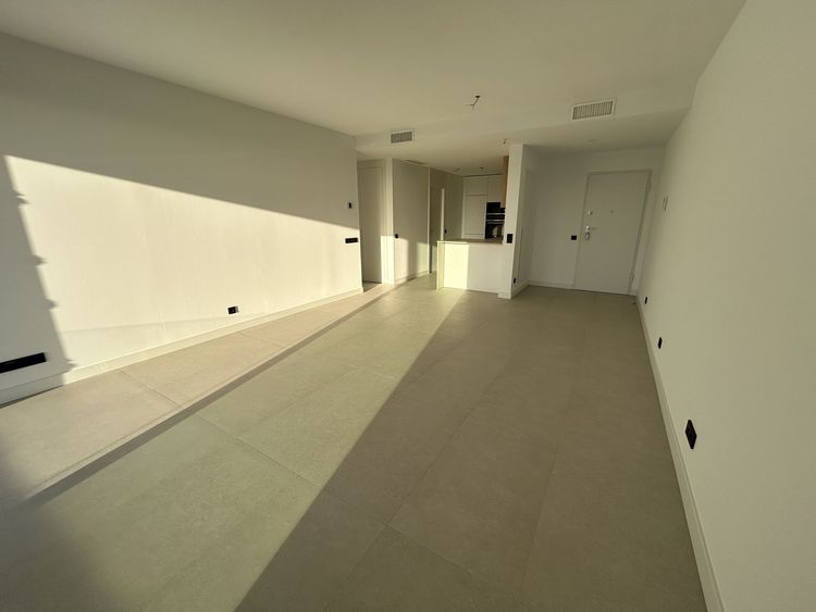 Apartment | Resale in Los Monteros in Los Monteros, Costa del Sol - Photo 5