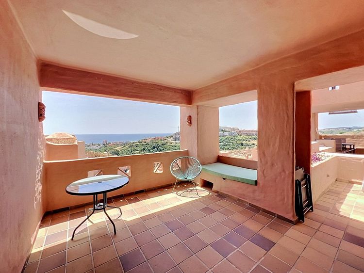Apartment | Resale in Manilva in Manilva Others, Costa del Sol - Photo 5