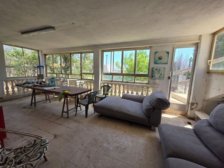 House | Resale in Guardamar del Segura in Guardamar del Segura, Costa Blanca - Photo 2