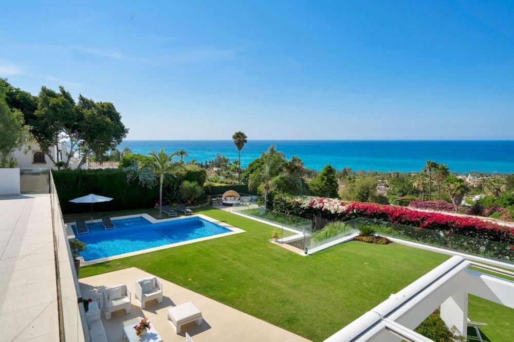 House | Resale in Sierra Blanca in Sierra Blanca, Costa del Sol - Main property photo