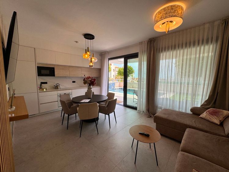 Apartment | Resale in Guardamar del Segura in Guardamar del Segura, Costa Blanca - Photo 5