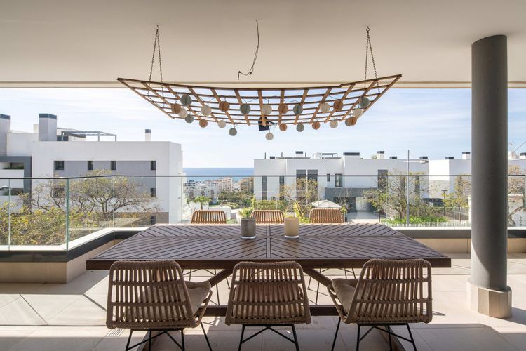 Apartment | Resale in Estepona in Estepona, Costa del Sol - Photo 3