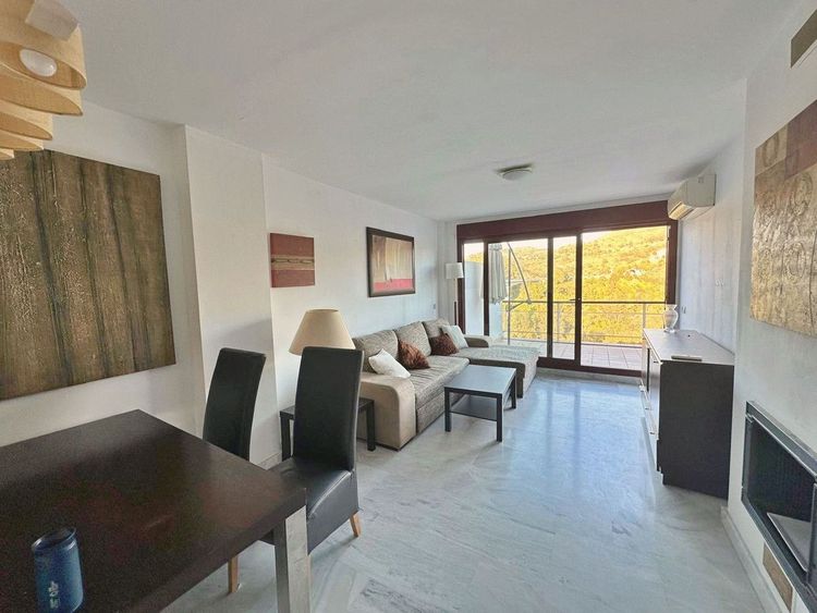 Apartment | Resale in Selwo in Selwo, Costa del Sol - Photo 4