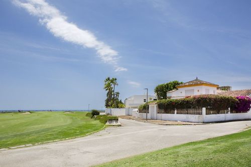 House | Resale in Guadalmina Baja — Guadalmina Baja, Costa del Sol