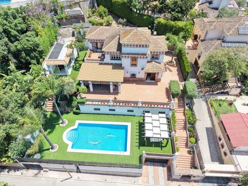Chalet independiente en Elviria — Elviria, Costa del Sol