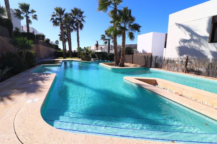 Apartment | Resale in Algorfa in Algorfa, Costa Blanca - Photo 2