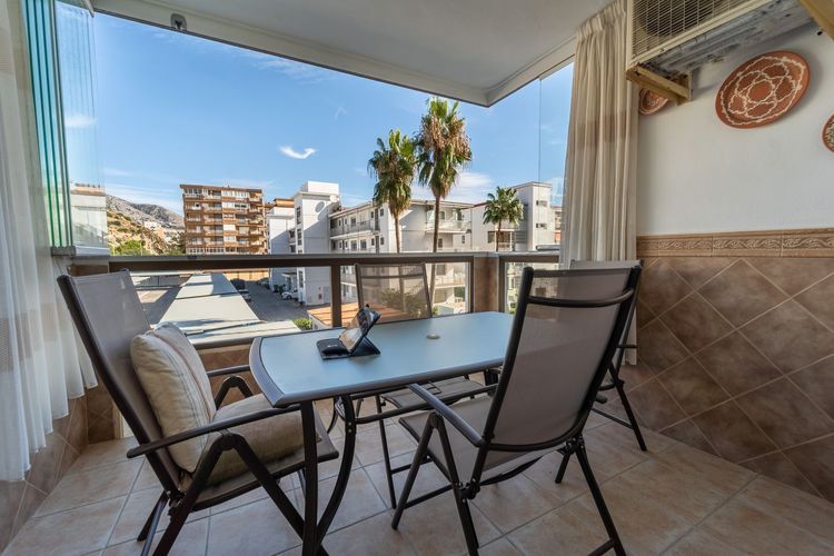 Apartment | Resale in Los Boliches in Los Boliches, Costa del Sol - Photo 5