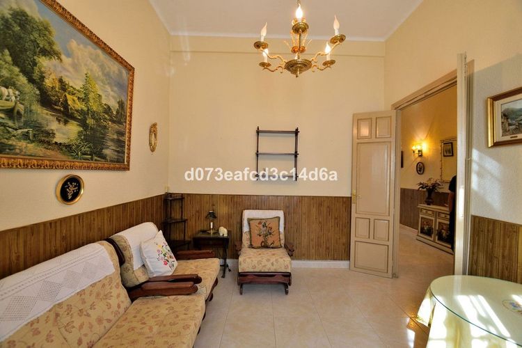 House | Resale in Ronda in Ronda, Costa del Sol - Photo 4