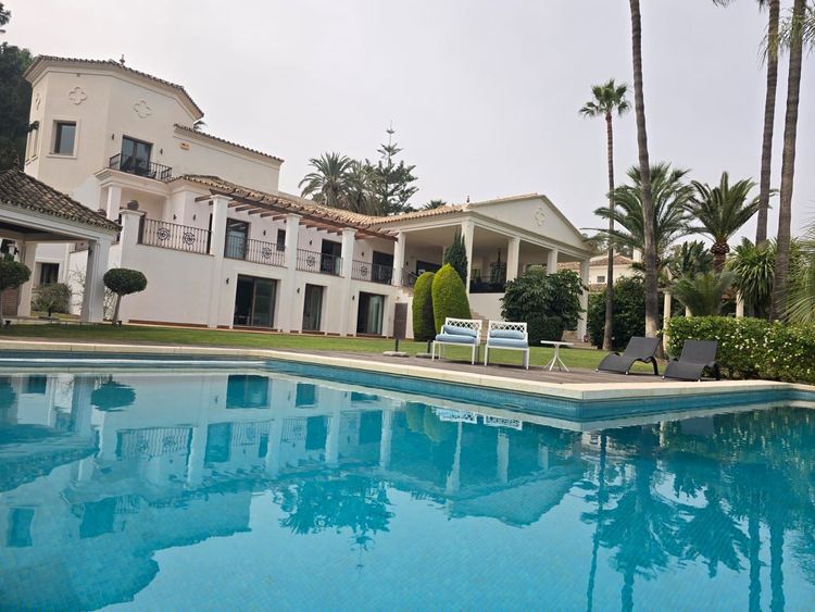 House | Resale in Marbella - Development photo 1