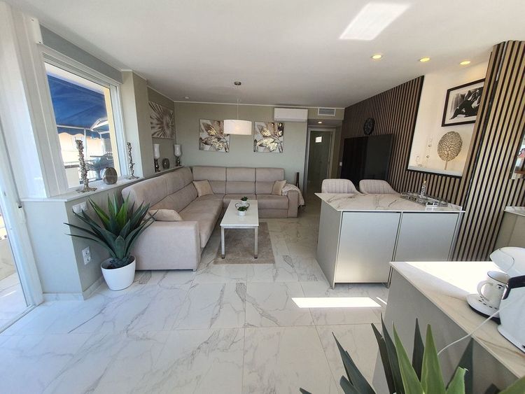 Penthouse | Resale in Fuengirola in Fuengirola Others, Costa del Sol - Photo 4