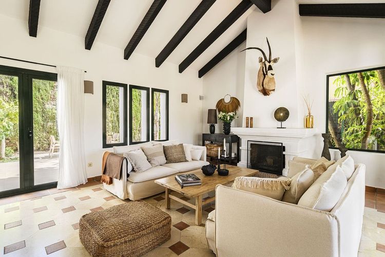 House | Resale in El Paraiso in El Paraiso, Costa del Sol - Photo 5