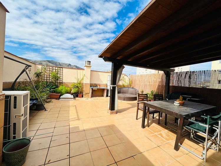 Apartment | Resale in Torremolinos in Torremolinos, Costa del Sol - Photo 2
