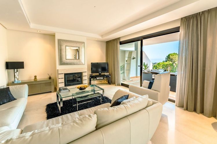 Apartment | Resale in La Quinta in La Quinta, Costa del Sol - Photo 4