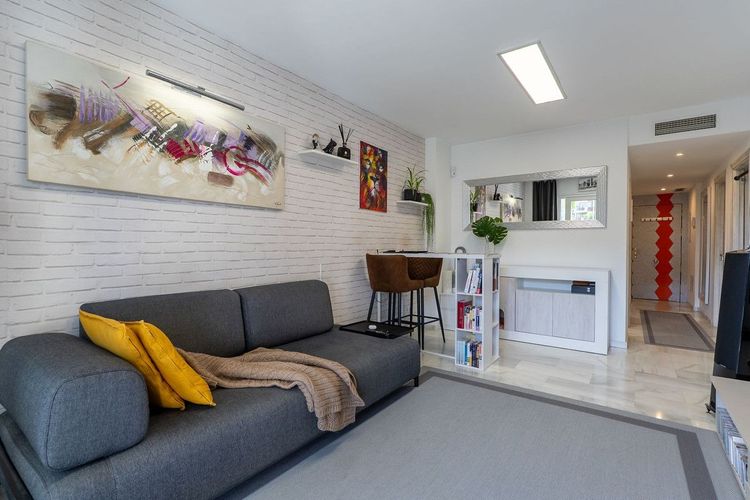 Apartment | Resale in Riviera del Sol in Riviera del Sol, Costa del Sol - Photo 5