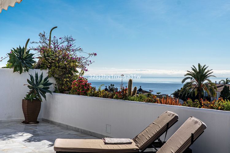 Apartment | Resale in Guadalmina Baja - Development photo 1