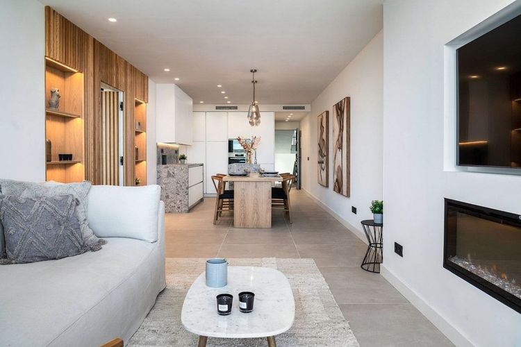 Apartment | Resale in La Quinta in La Quinta, Costa del Sol - Photo 2