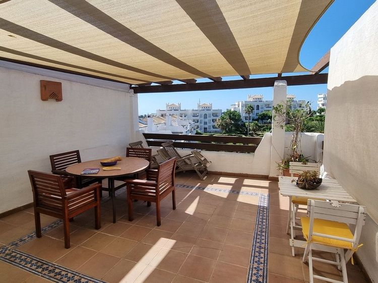 Apartment | Resale in Selwo in Selwo, Costa del Sol - Photo 5